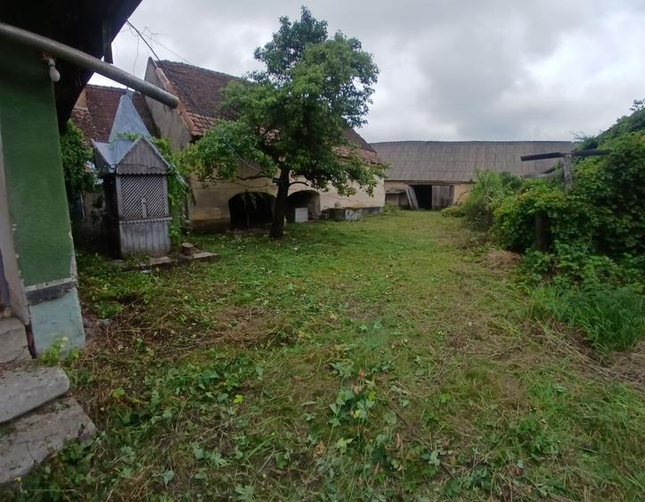 Casă cu 4 camere în Dorolea