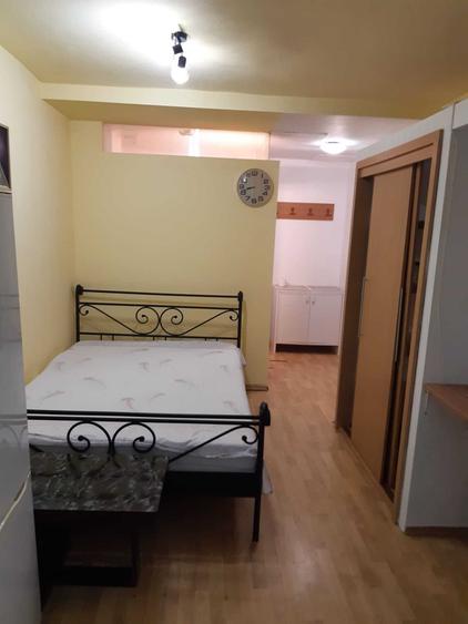 Ofer spre inchiriere apartament o camera - 6