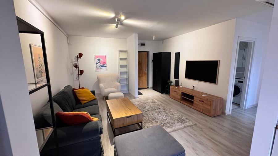 Apartament cu 3 camere, mobilat în Theodor Pallady