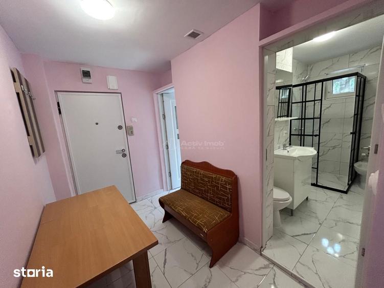 Apartament cu 2 camere semidecomandat în Central