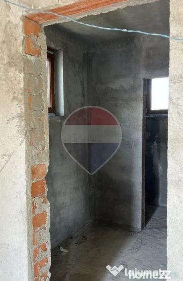 Casă cu 3 camere cu Teren 570 Mp în Săftica
