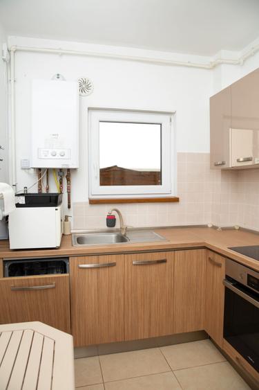 Apartament cu 2 camere decomandat în Borhanci