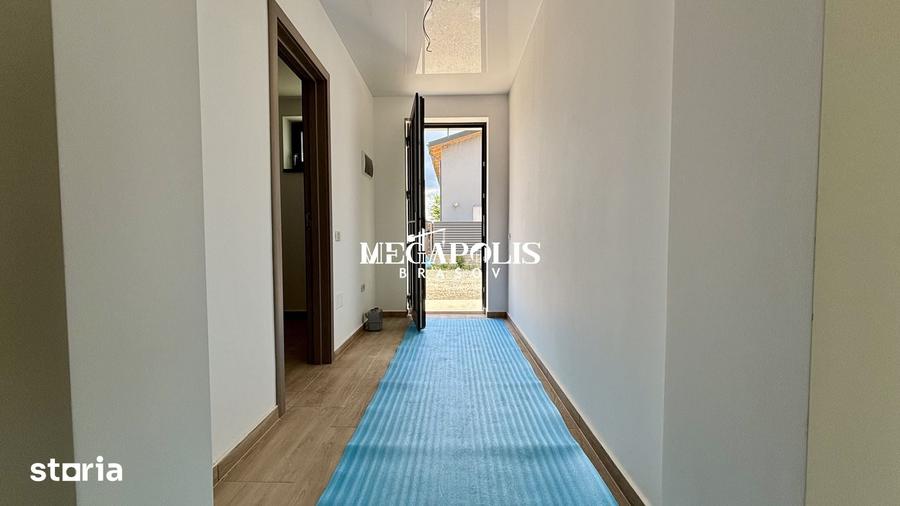 Casă cu 4 camere cu Teren 220 Mp în Tărlungeni