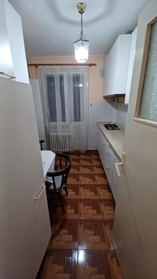 Apartament cu 2 camere semidecomandat în Unirii