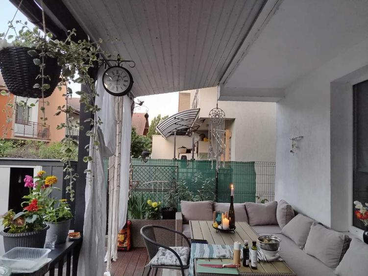 Apartament cu 2 camere decomandat în Central