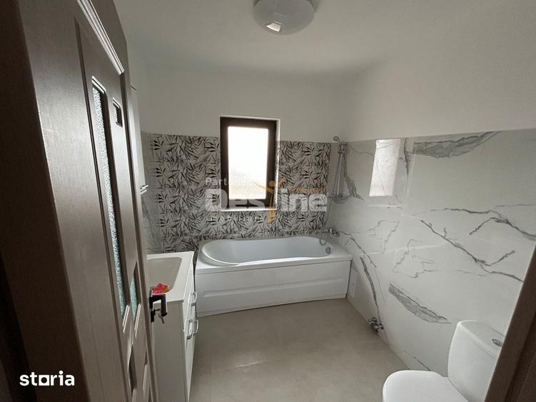 Casă cu 3 camere cu Teren 805 Mp în Dumbrava