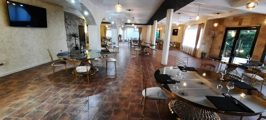 Casă individuală cu 6 camere cu Canalizare în Feleacu