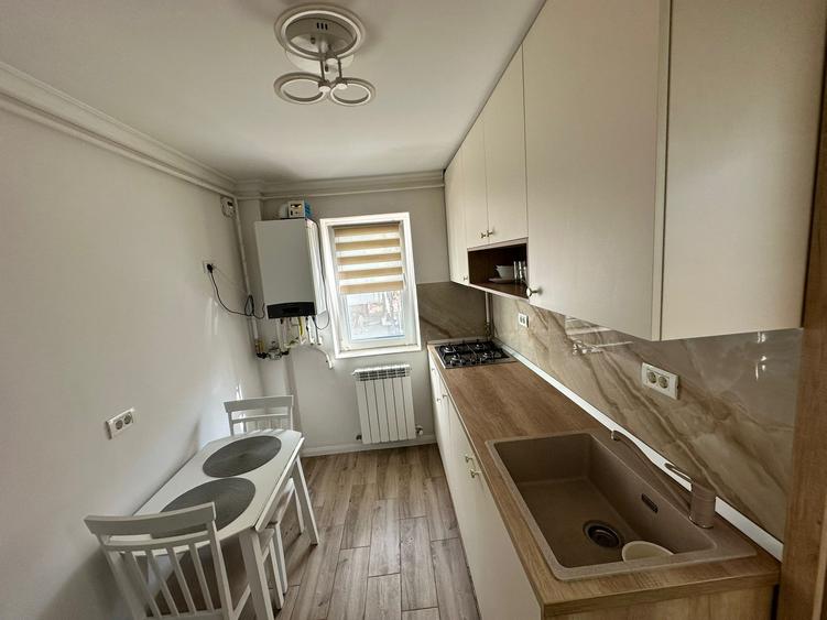 Apartament cu 2 camere decomandat în Ultracentral