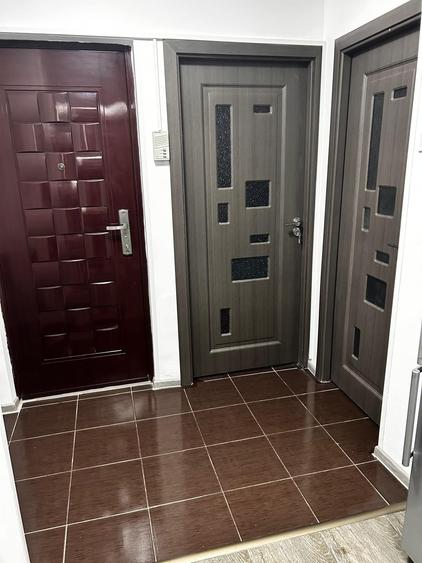 Apartament cu 2 camere decomandat în Bârzești