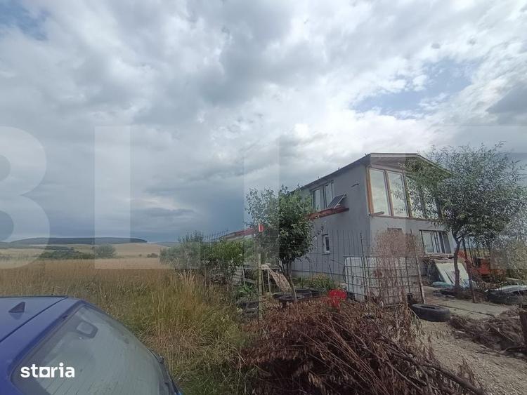 Casă cu 2 camere cu Teren 450 Mp în Ilieni