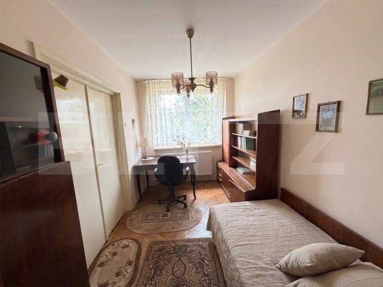Apartament cu 4 camere decomandat în Brazda lui Novac