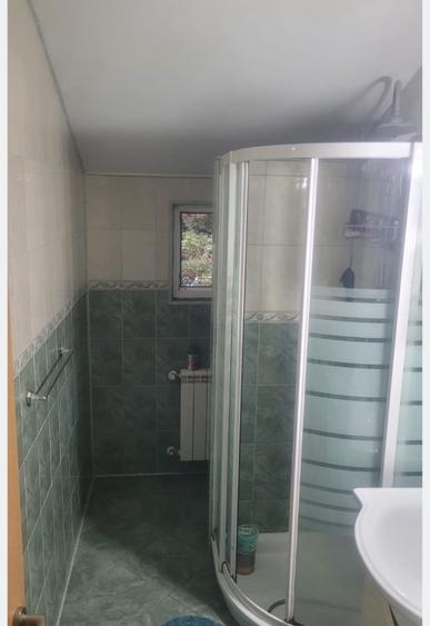 Apartament cu 2 camere decomandat în Lisaura