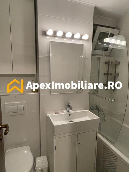 Apartament cu 3 camere semidecomandat, mobilat în Obor