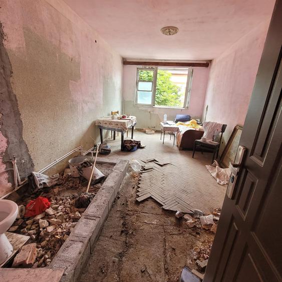 Garsonieră nedecomandată în Noua