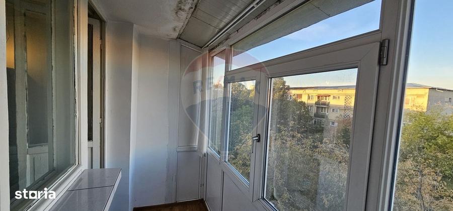 Apartament cu 2 camere semidecomandat în Dudașu