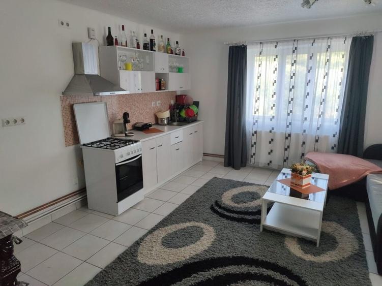 Casă cu 3 camere în Păuca