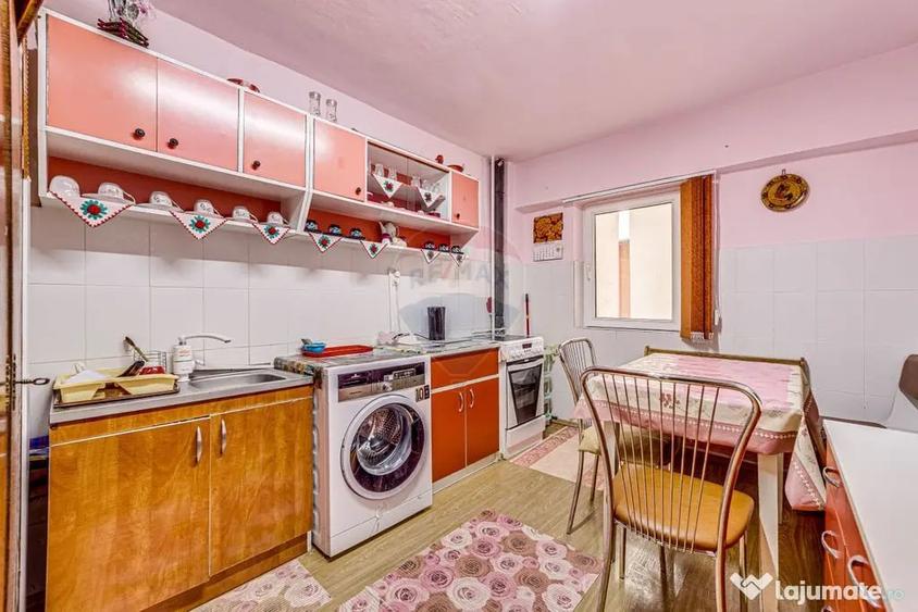 Apartament cu 2 camere semidecomandat în Micălaca