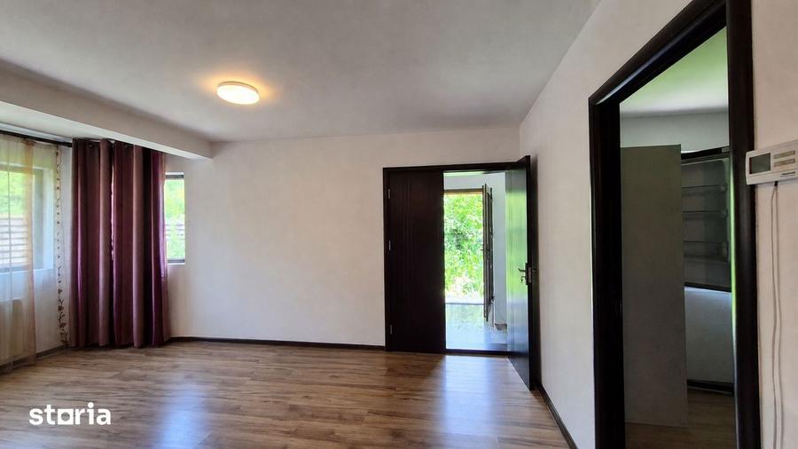 Casa 4 camere , plina de Liniste si Inconjurata de natura in Magurele - 5