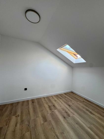 Apartament cu 3 camere decomandat în Mărăști
