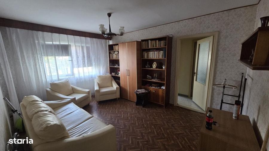 Centru Navodari, apartament 2 camere, etaj 1/4,centrala gaz,55000 euro - 3