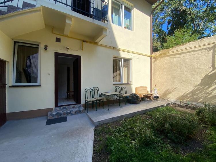 Garsonieră decomandată, mobilată în Central