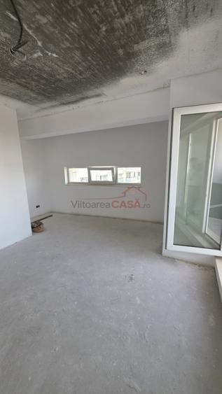 Apartament cu 3 camere decomandat în Parcul Carol