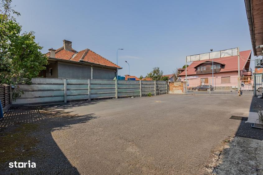Casă cu 5 camere cu Teren 135 Mp în Aurel Vlaicu