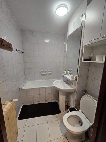 Apartament cu 3 camere decomandat în Brâncoveanu