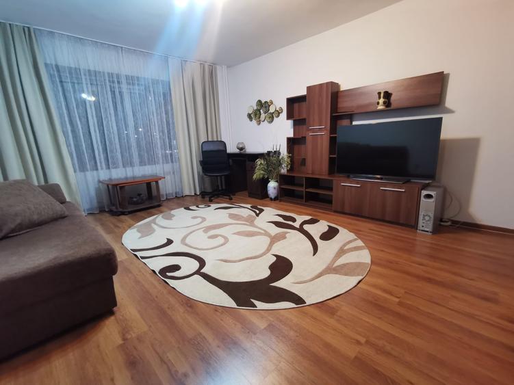 Garsonieră decomandată, mobilată în Calea Călărașilor