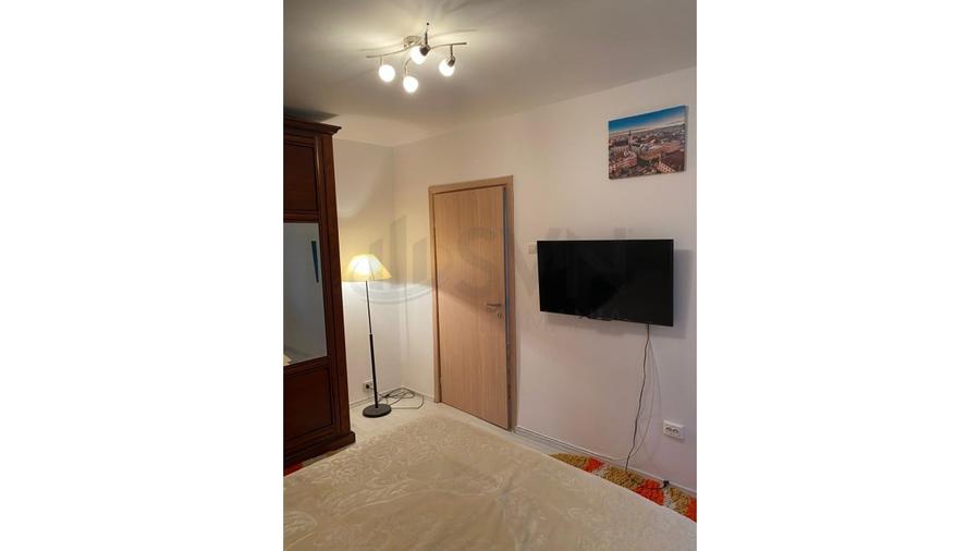 Apartament cu 3 camere decomandat, mobilat în 13 Septembrie