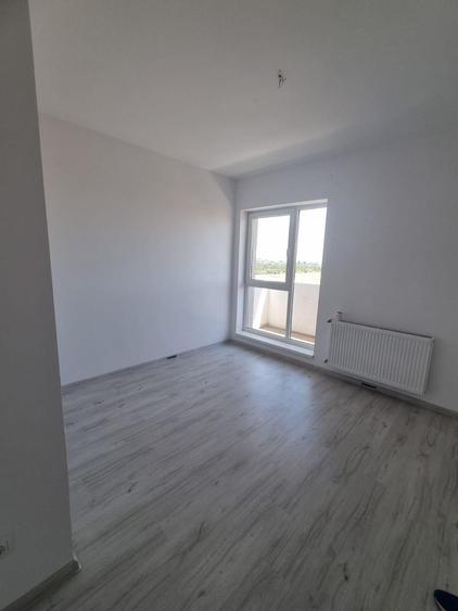 2 camere, langa metrou, mutare imediata - 13