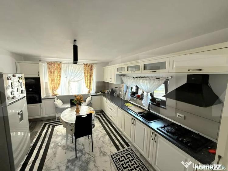 Casa spa?ioasa cu teren de 2100 mp ?i livada Brehui - 6