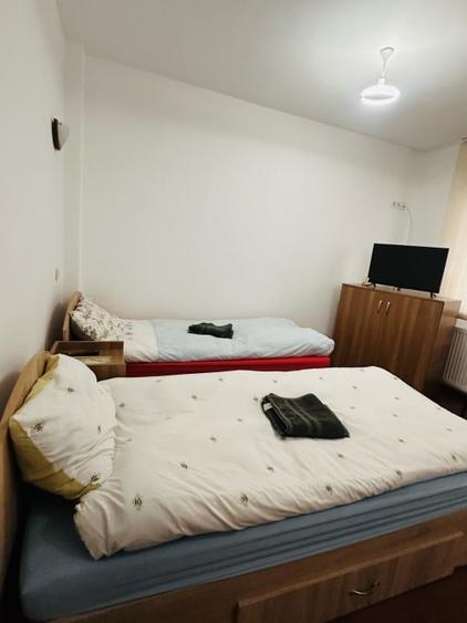 Duplex cu 5 camere cu Canalizare în Antiaeriană