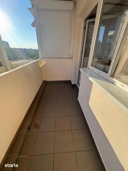 Apartament cu 2 camere decomandat în Micro 11