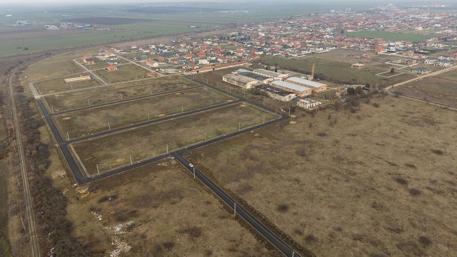 Teren Construcții intravilan de 605 mp, în Vladimirescu
