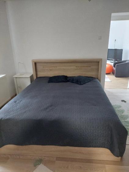 Apartament cu 2 camere nedecomandat în Central