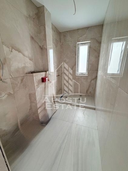 Apartament cu 2 camere decomandat în Giroc