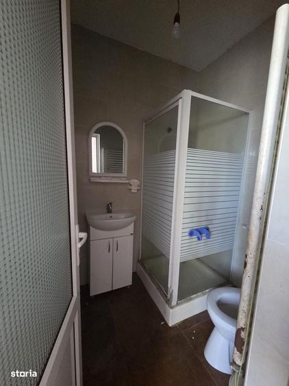 Casă cu 4 camere cu Teren 1440 Mp în Mișca