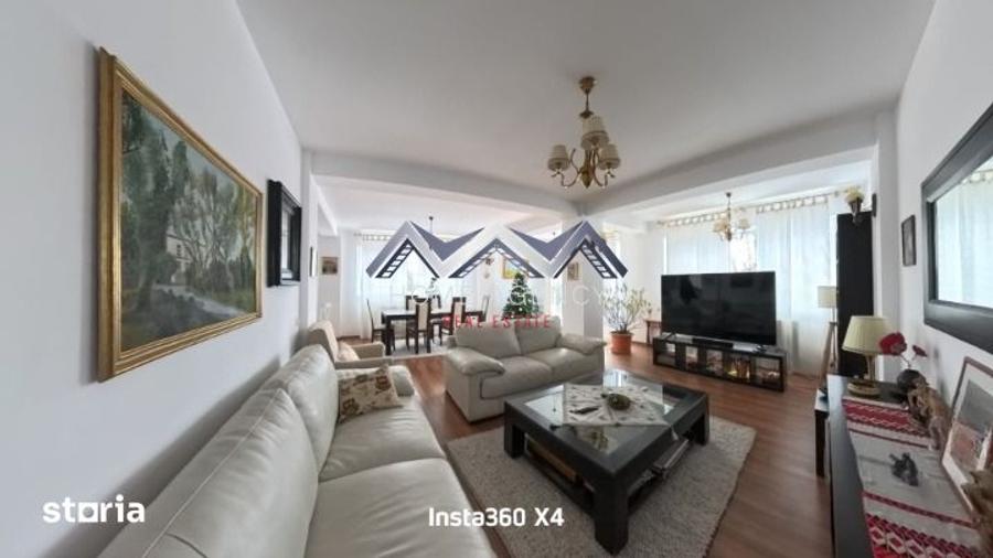 Casă cu 6 camere cu Teren 868 Mp în Central
