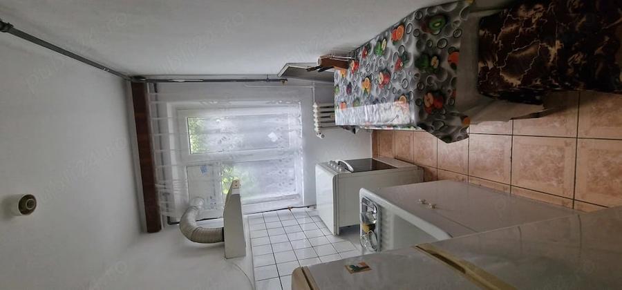 Apartament cu 2 camere nedecomandat în Malu Roșu
