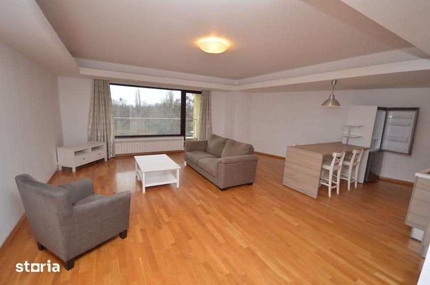 Apartament cu 3 camere în Băneasa