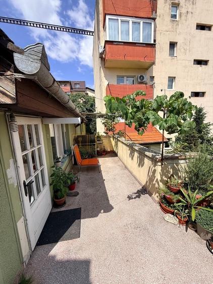 2 camere| curte comuna cu 3 apartamente| centrala proprie| zona aradului| - 15