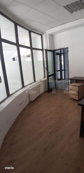 Spațiu comercial, de 210 mp, în George Enescu