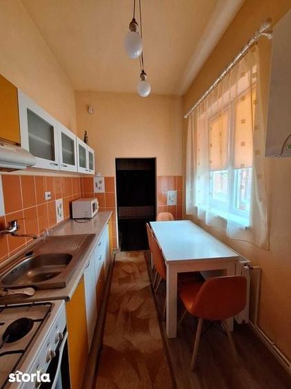 Casă cu 2 camere cu Teren 75 Mp în Libertății
