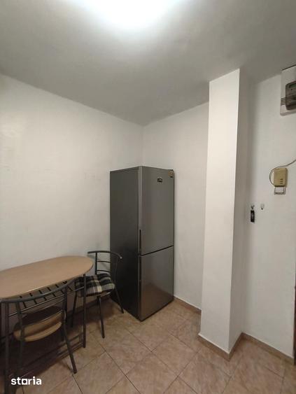 Aparatorii Patriei Berceni Garsoniera 300 EUR - 4