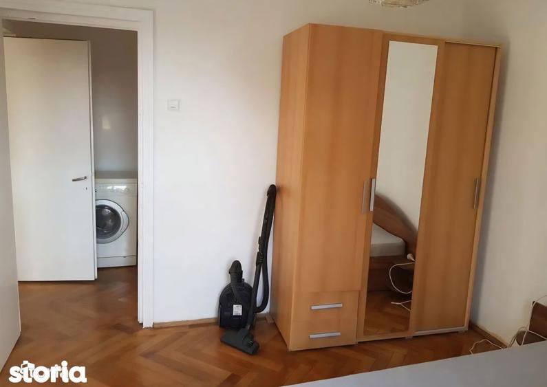 Apartament cu 2 camere semidecomandat în Calea București