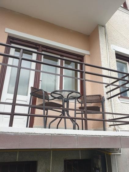 Casă cu 4 camere decomandat cu Teren 150 Mp în Zorilor