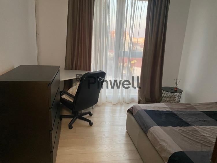 Apartament cu 3 camere semidecomandat, mobilat în Mihai Bravu