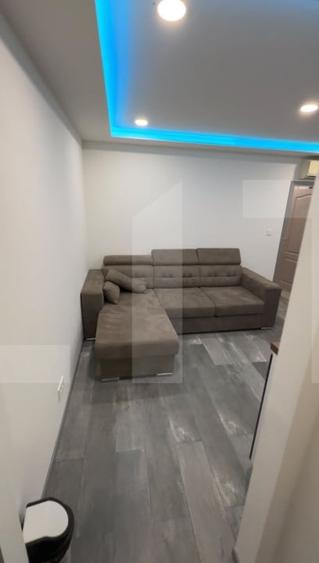 Apartament cu 2 camere semidecomandat, mobilat în Filiași