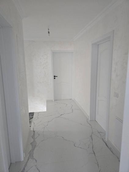 Casă cu 4 camere cu Teren 600 Mp în Central
